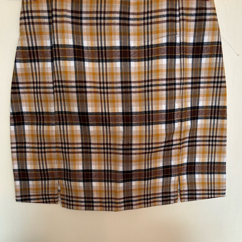 NWOT Plaid Mini Skirt